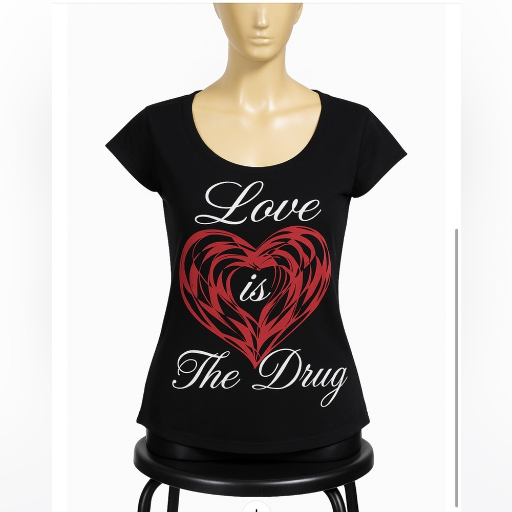 Stretchy Love Black Red Designer Tee Shirt Womens Top